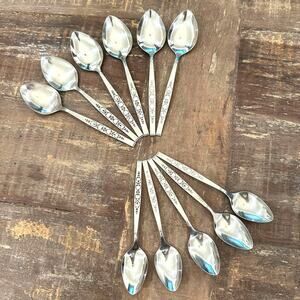Oneida LTD WM A Rogers Premier “Spanada” Silverplate Spoon Lot – Set of 11